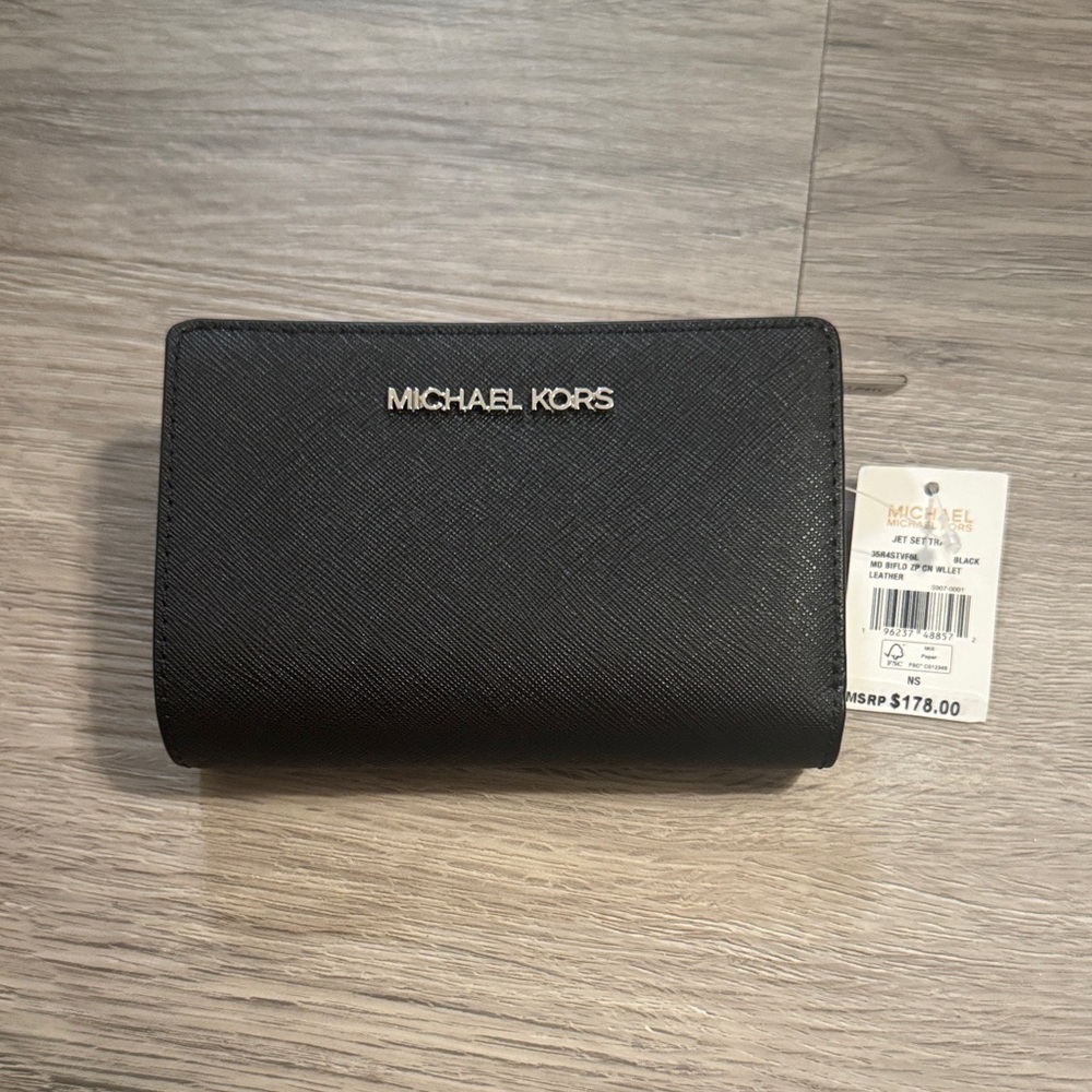 Michael Kors Black Leather Wallet NWT